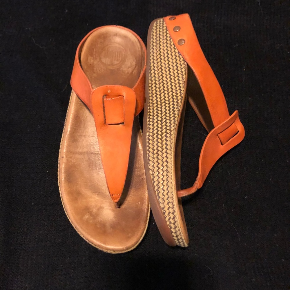 Price Drop!! Beautiful burnt orange fitflop sandal